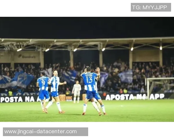 西甲激战波尔图与尤文图斯战平绝杀瞬间引发全场狂欢赛后深度解析